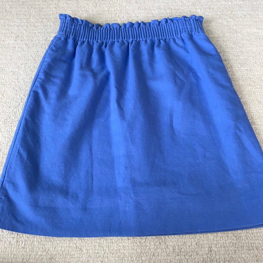 Cute Blue JCREW SKIRT. SIZE 0. Smoke free home.